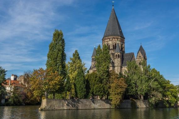 Linguistic and Translation Services in Metz (France)